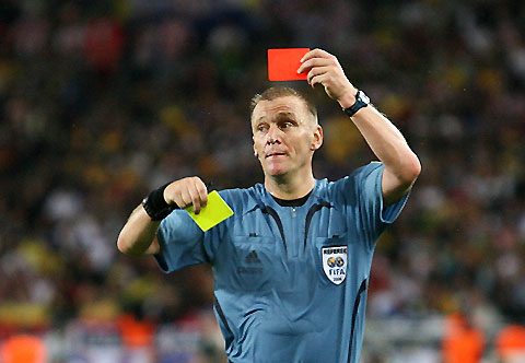 service Subsidy On a daily basis Ever Wondered How Much Premier League Players And Clubs Pay For Yellow And  Red Cards? - Tossyardkings