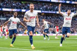 Harry Kane celebrating after scoring against Arsenal in the North London Derby May 2022.