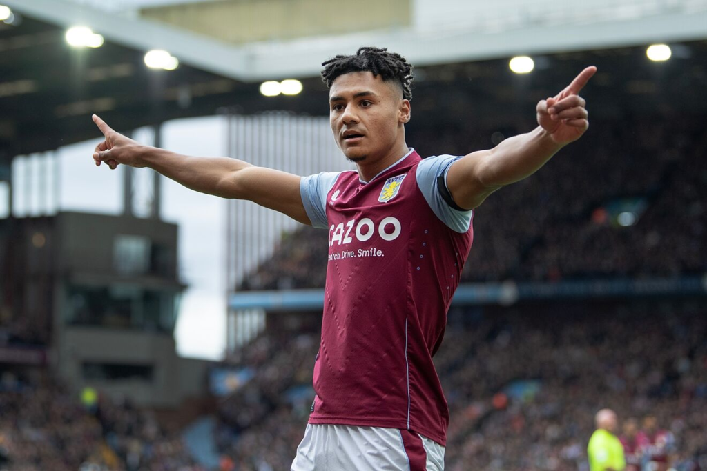 Ollie Watkins celebrating a goal for Aston Villa - Weekend Picks - Anytime Goalscorers