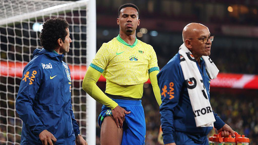 Injured Arsenal Defender Gabriel Magalhaes To Return In Late December